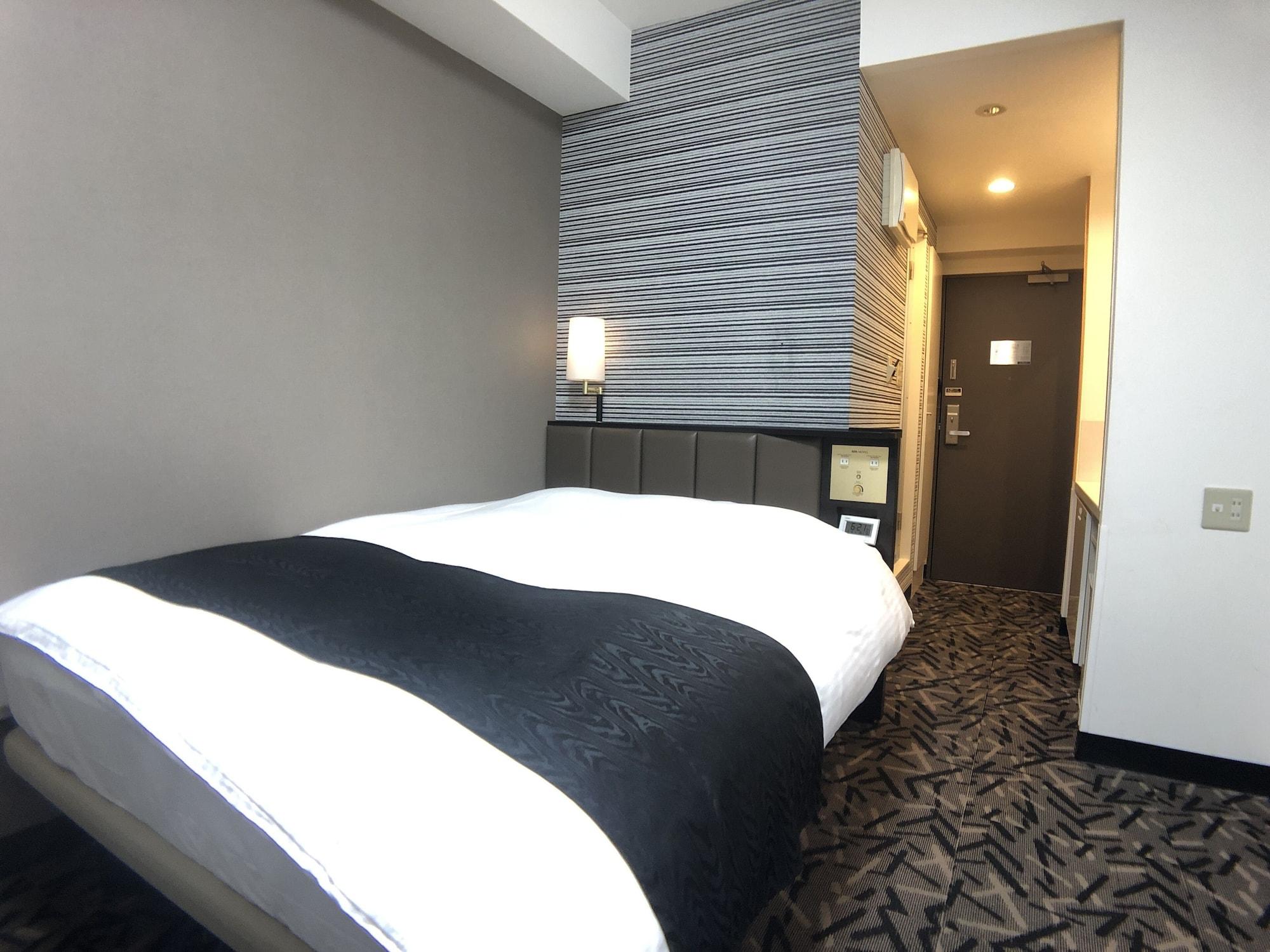 Apa Hotel Machidaeki-Higashi Tokyo Exterior photo